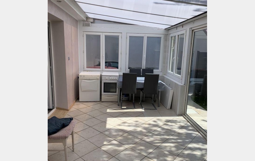 Annonces BEAUVAIS : Maison / Villa | AUNEUIL (60390) | 87 m2 | 1 230 € 